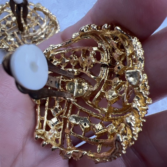 Clip On Earring Vintage Gold Tone Woven Rhinestone Unbranded - Picture 8 of 10